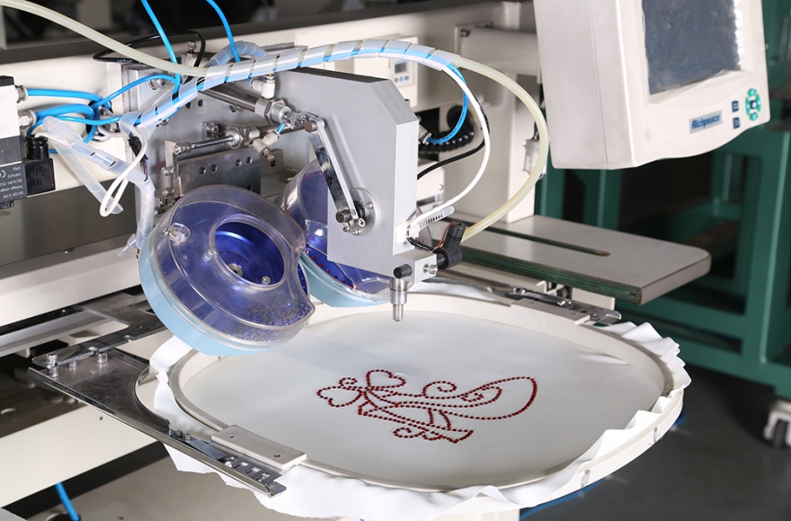 九游体育电脑镶钻机