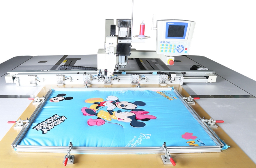 九游体育图形识别全自动缝纫机