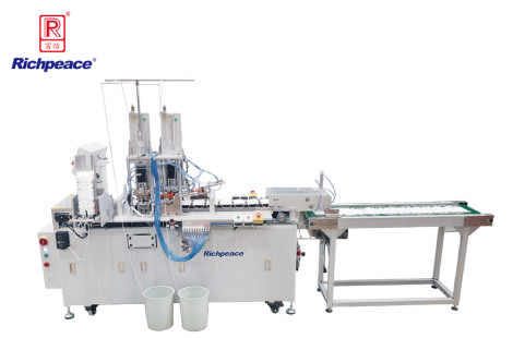 九游体育全自动平面口罩耳带焊接机 （自动放片装置)