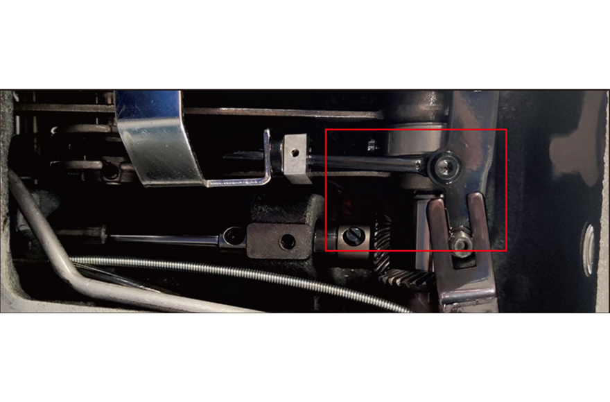 九游体育步进抬压脚电脑花样平缝机