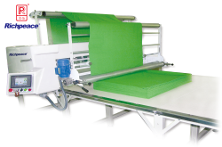 九游体育卷筒针织铺布机