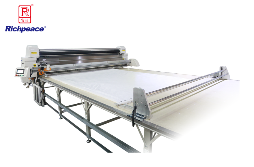 九游体育家纺专用全自动铺布机