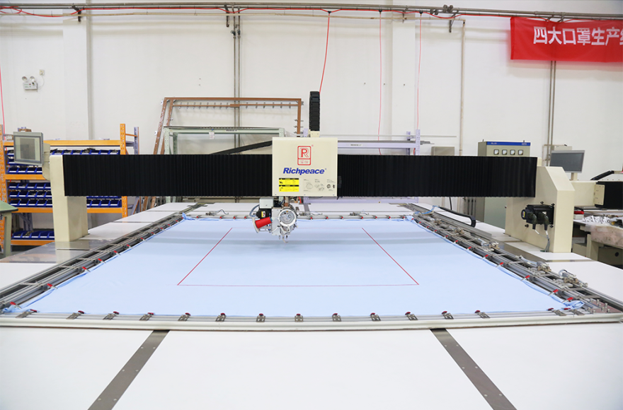 九游体育旋转机头全自动缝纫机(曲折缝)