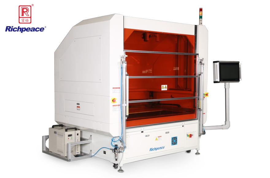 九游体育汽车天窗挡风网专用激光切割机