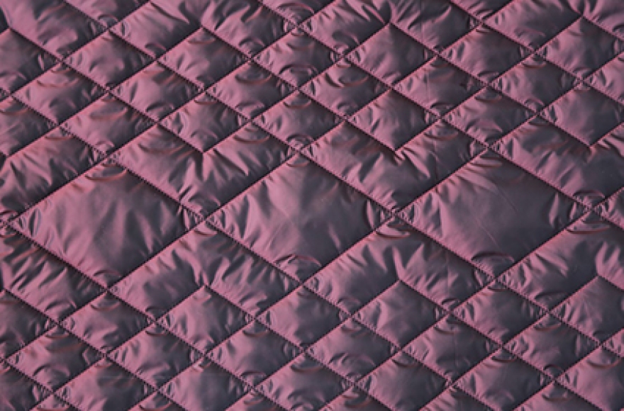 九游体育全自动单头臂式缝纫机（厚料）