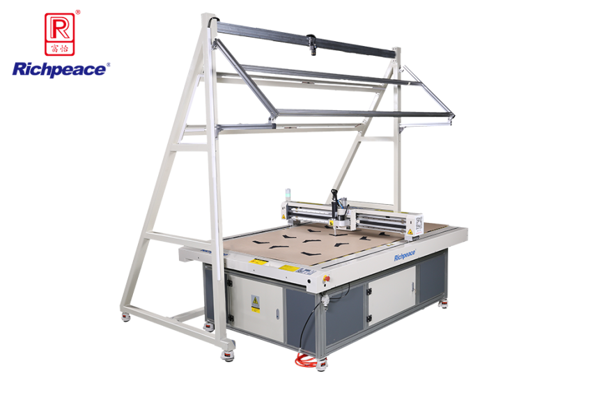 九游体育全自动超声波点烫机