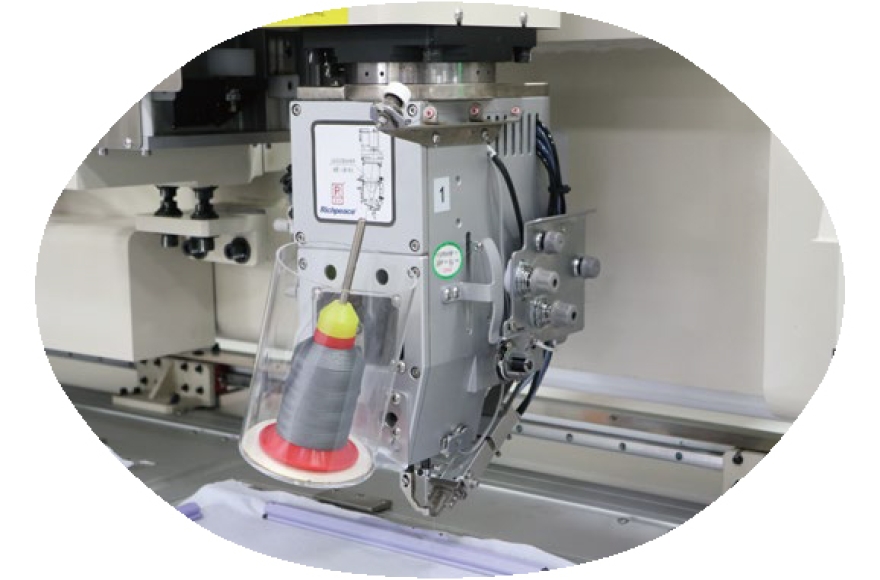 九游体育全自动冲缝一体机（6冲刀＋旋转缝纫）