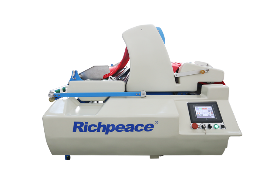 九游体育全自动针织专用铺布机