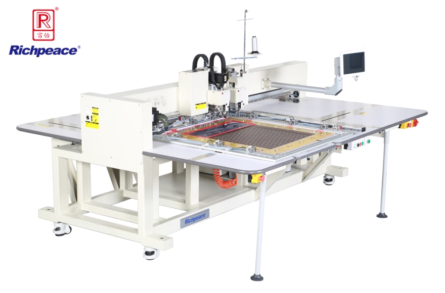 九游体育全自动单色冲缝一体机