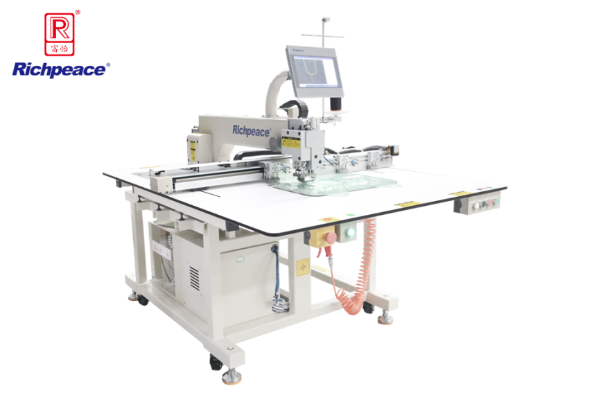九游体育服装全自动模板缝纫机