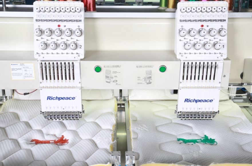 九游体育电脑床围绣花机