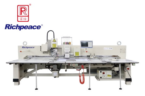 九游体育全自动旋转绣缝一体机(9色绣花＋旋转缝纫)