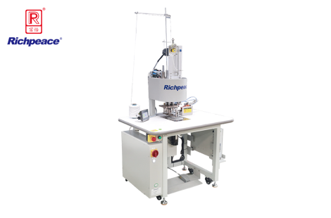九游体育平面口罩半自动耳带焊接机