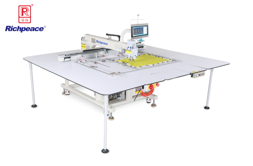 九游体育服装全自动模板缝纫机