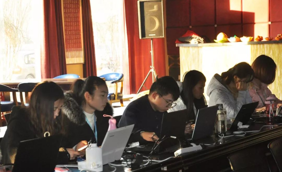 服装工艺技术提升培训班顺利结业！