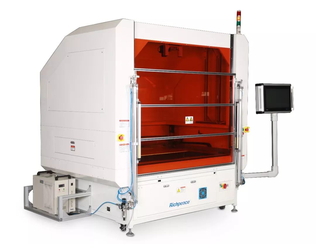 九游体育汽车天窗挡风网专用激光切割机