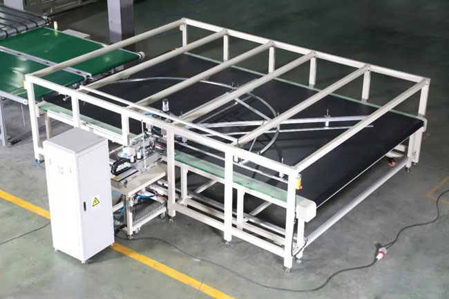 九游体育全自动包四边机 九游体育全自动包四边机