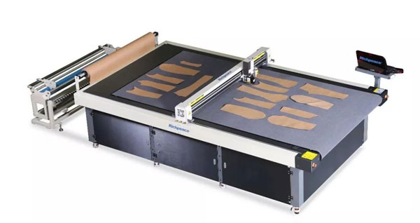 九游体育三合一电脑裁床 九游体育三合一电脑裁床.jpg