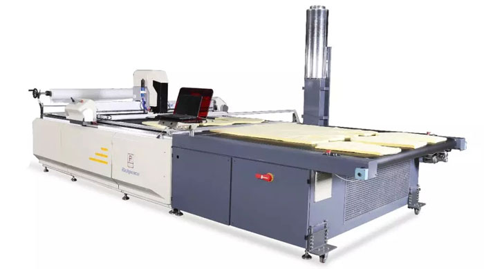 九游体育全自动6公分电脑裁床 九游体育全自动6公分电脑裁床