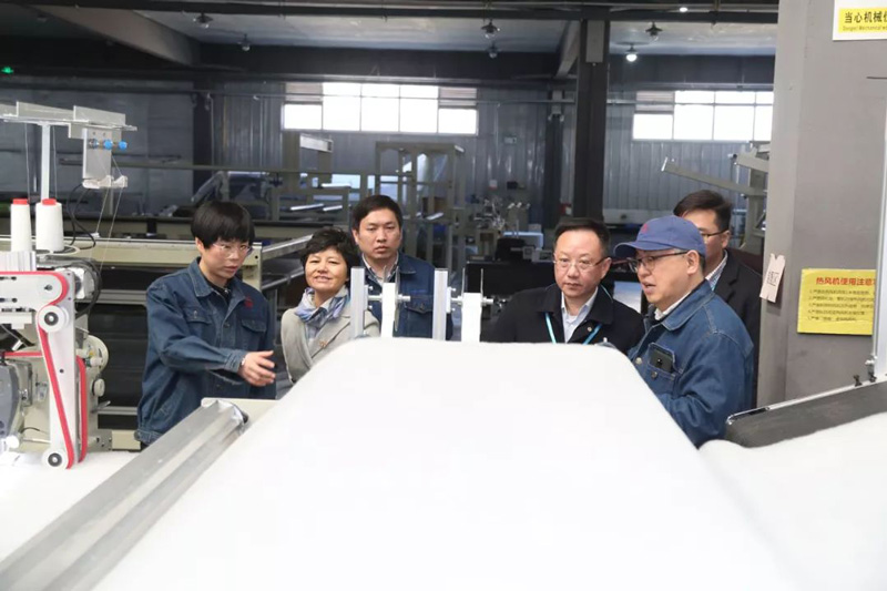 参观九游体育美式胖被自动化生产线 参观九游体育美式胖被自动化生产线2.jpg