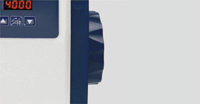 九游体育超高速直驱包缝机