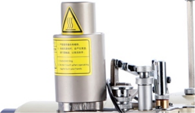 九游体育曲臂式两面装饰四针六线拼缝机