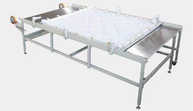 九游体育框式单针绗缝机 (V型)