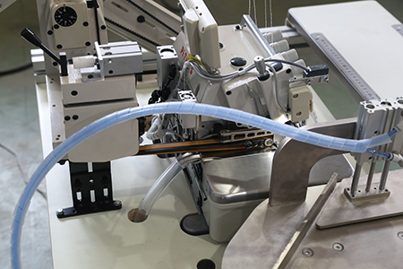 九游体育立体角半自动缝合机